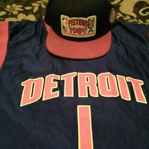 Jersey wit hat